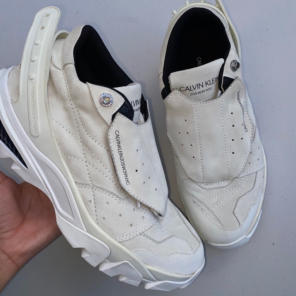 CALVIN KLEIN 205W39NYC CARLA SNEAKER